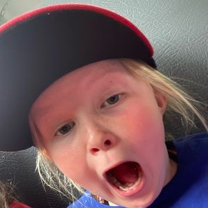 Meet your Posher, Kendall